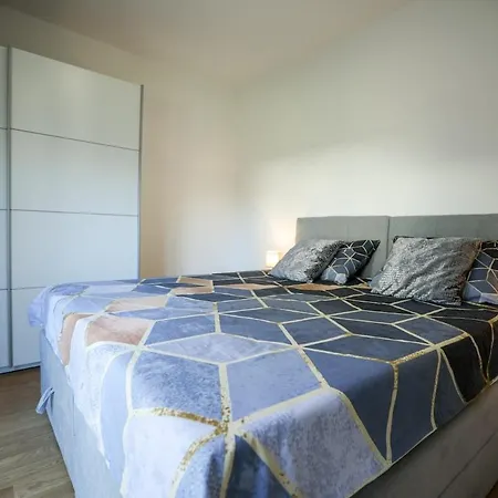 Lejlighed Apartman Zadar *