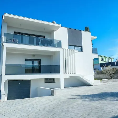Lejlighed Apartman Zadar *